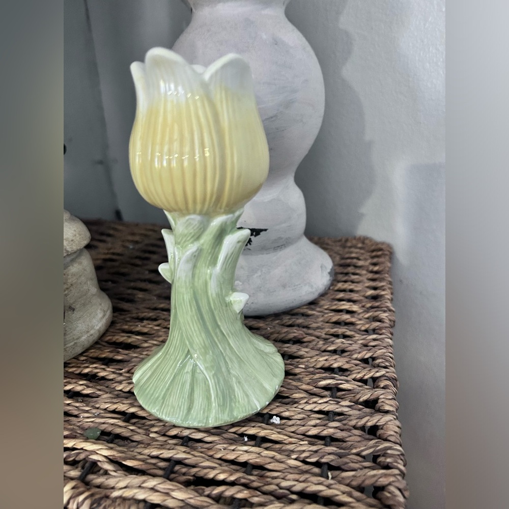 Tulip Candle Holders yellow Flower Green Stem 5 3/4” Easter box blossoms blooms